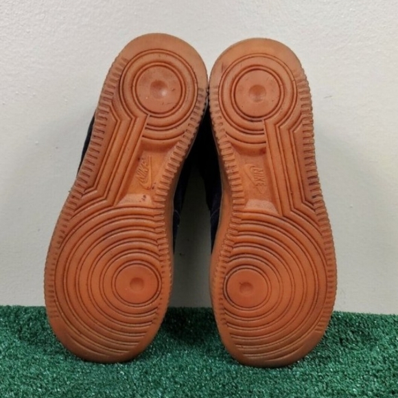 Nike Air Force 1 07 LV8 Suede Men's Black High Tops Gum Sole - Picture 5 of 11